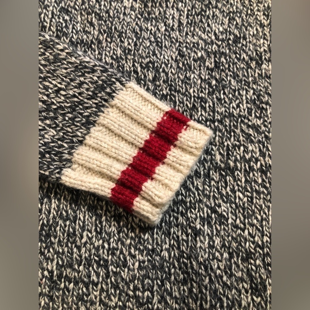 ROOTS CABIN grey salt and pepper pullover sweater (XL - 11-12 kids)